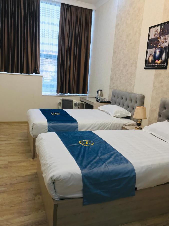 טשקנט Wantong Hotel מראה חיצוני תמונה